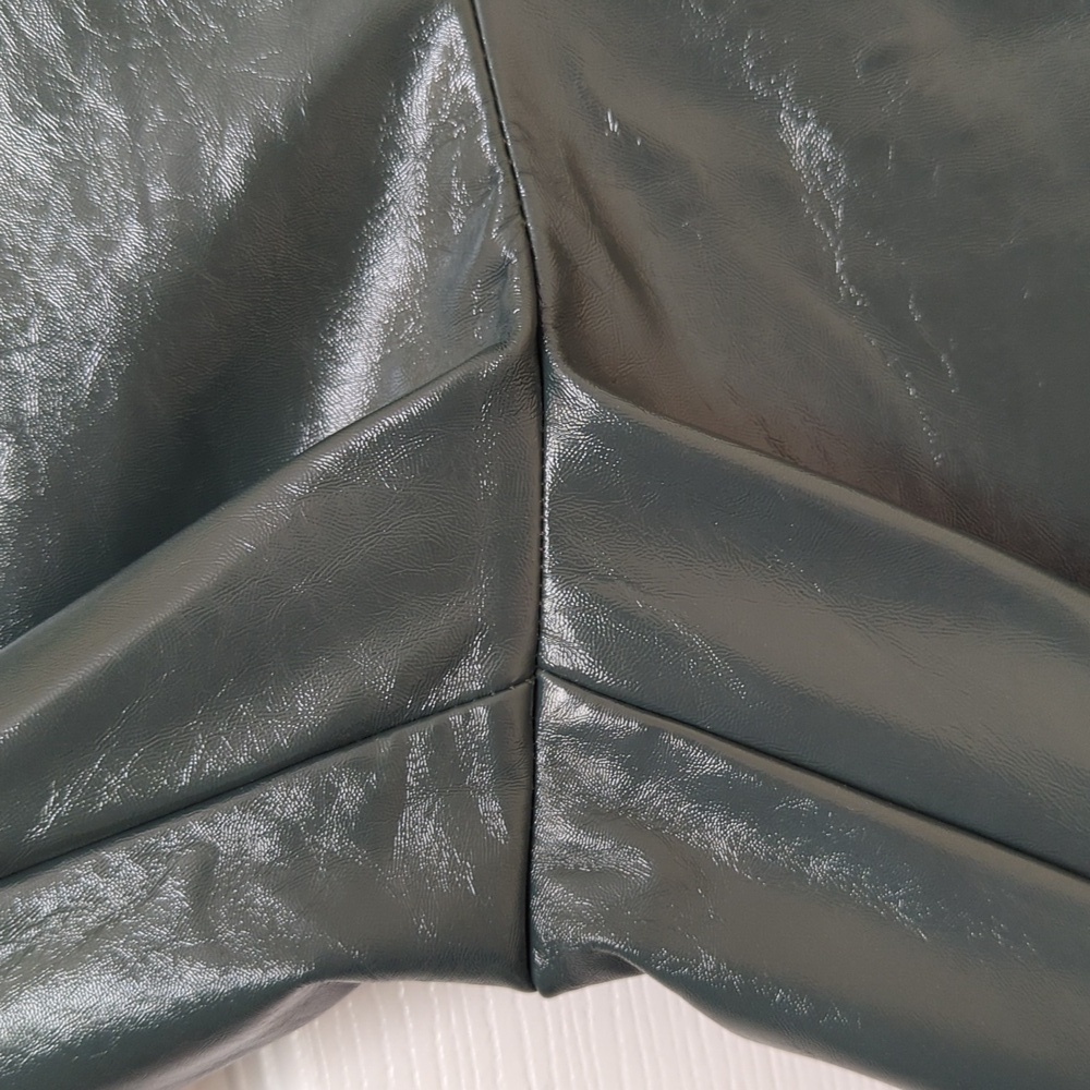 7 For All Mankind Faux Patent Leather Slim Cropped Kick Flare Pants Emerald S - Picture 11 of 14